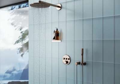 Monochromatic Tiles